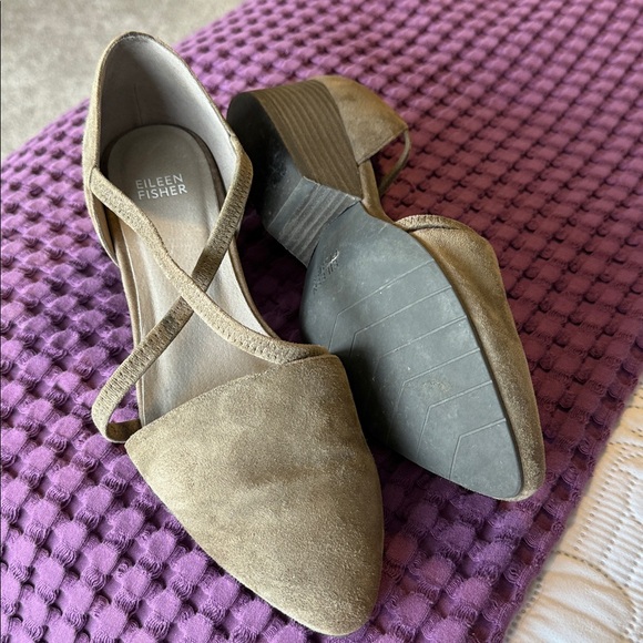 Eileen Fisher Gray Suede Crisscross Heels - Picture 3 of 10